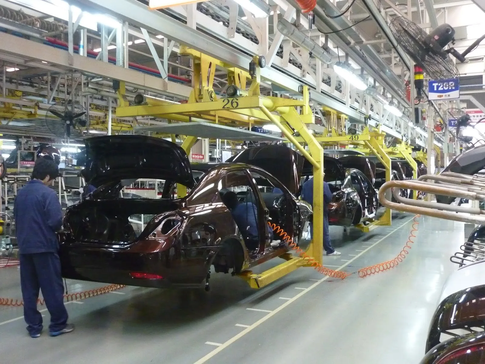 ACQUISTA LA TUA PROSSIMA AUTO IN MODO ECO-SOSTENIBILE