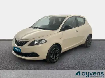 Lancia Ypsilon Ecochic 1.0 Firefly 70Cv S&S Hybrid Gold