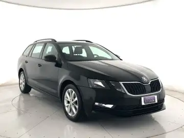 Octavia Wagon 1.6 tdi Style 115cv dsg APP CONNECT+C.16"