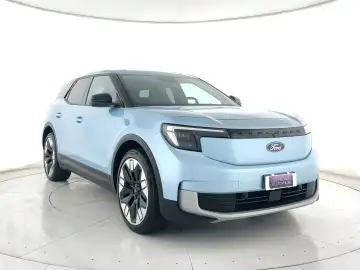 Explorer EV 77kWh Extended Range Premium rwd HEAD-UP+CAMERA 360+C.21"+ACC