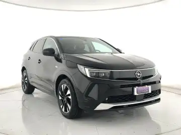 Grandland 1.5 ecotec Business Elegance s&s 130cv at8 CAMERA+C.18"